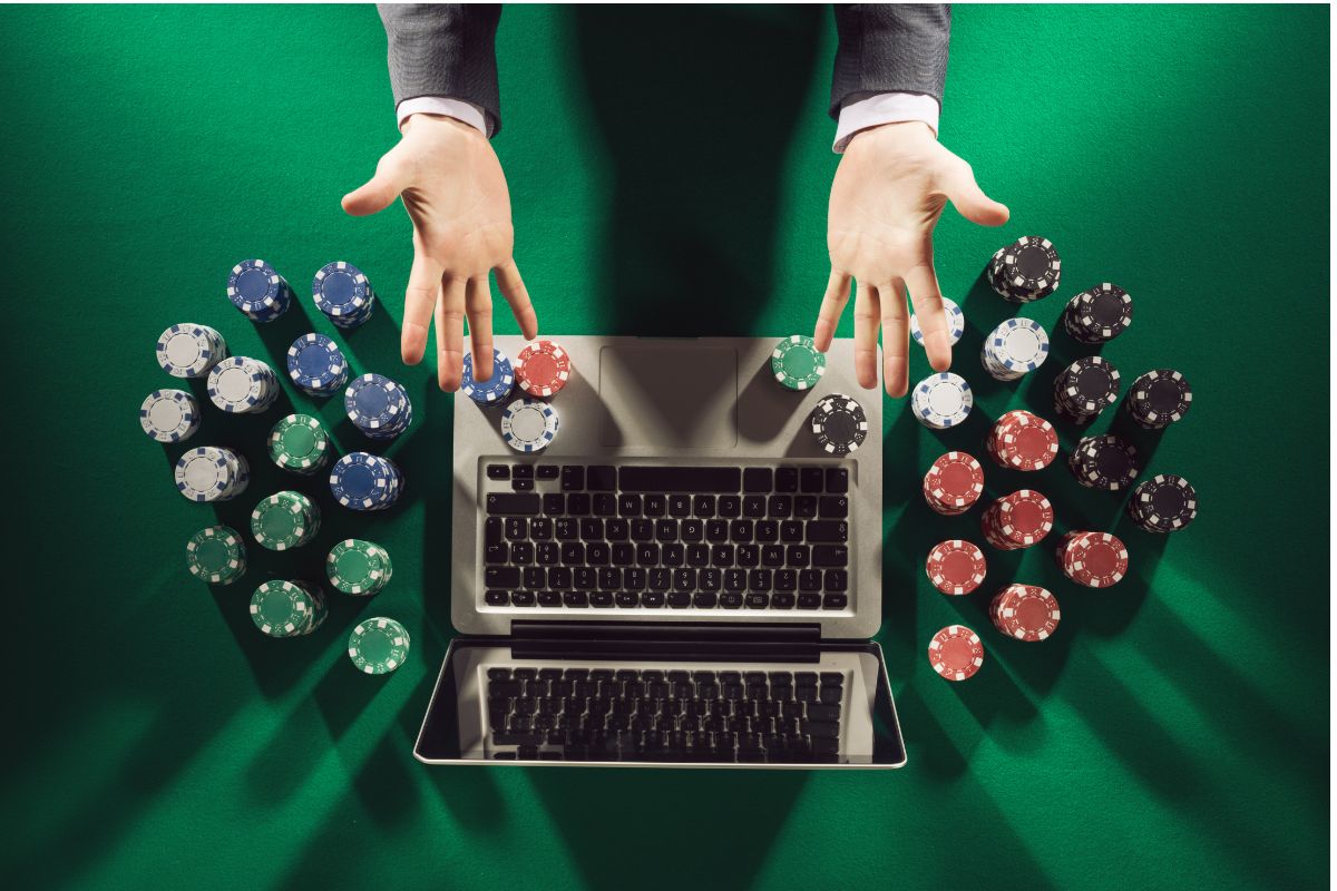 Casino trực tuyến đã phát triển mạnh trong những năm gần đây nhờ công nghệ cao